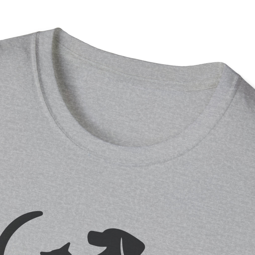 Cat and dog fight T-Shirt