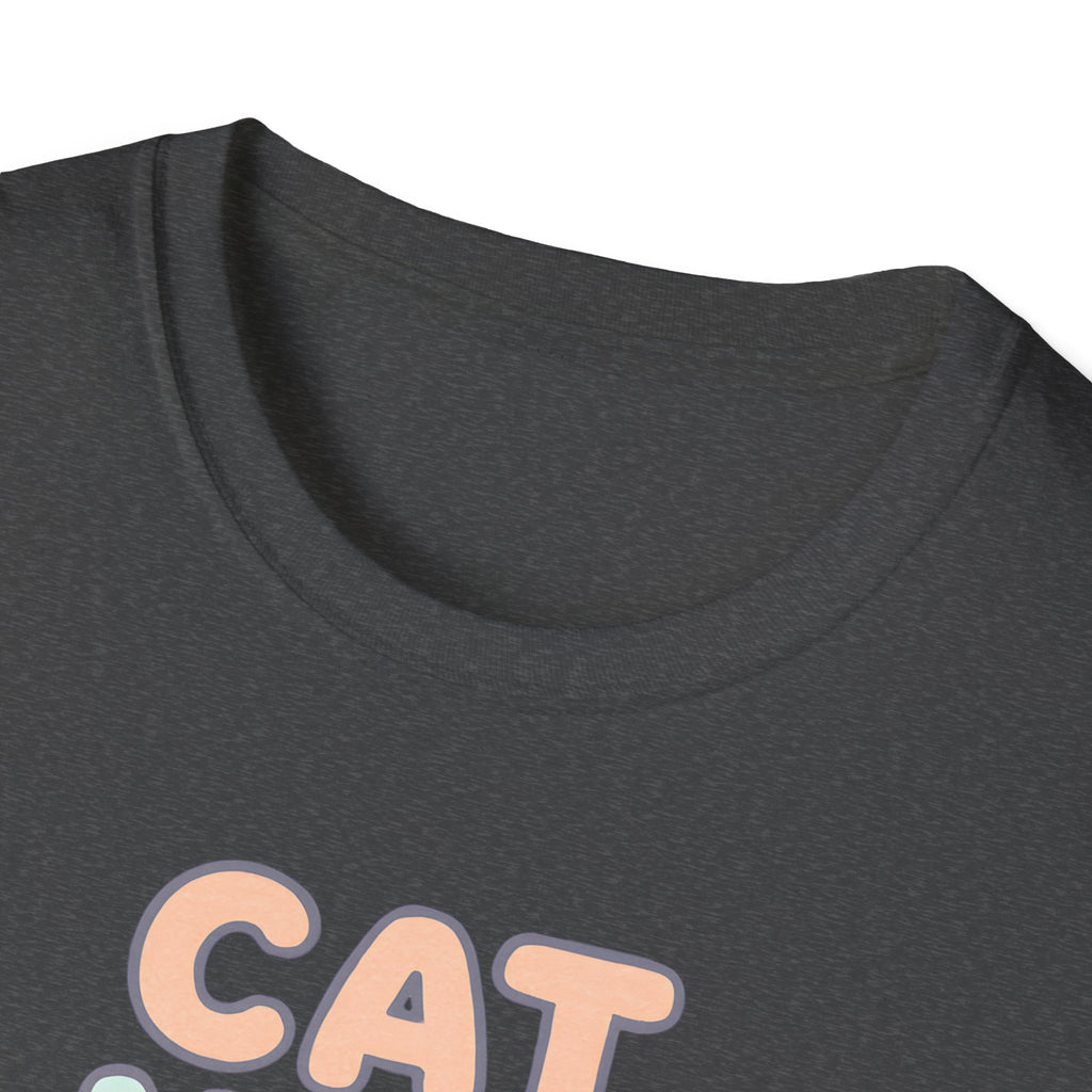 Cat Mom with Heart T-Shirt